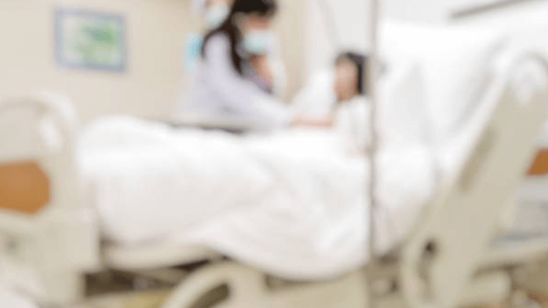Patient Success Stories:  MRS. FARAH AMIR (PATIENT)